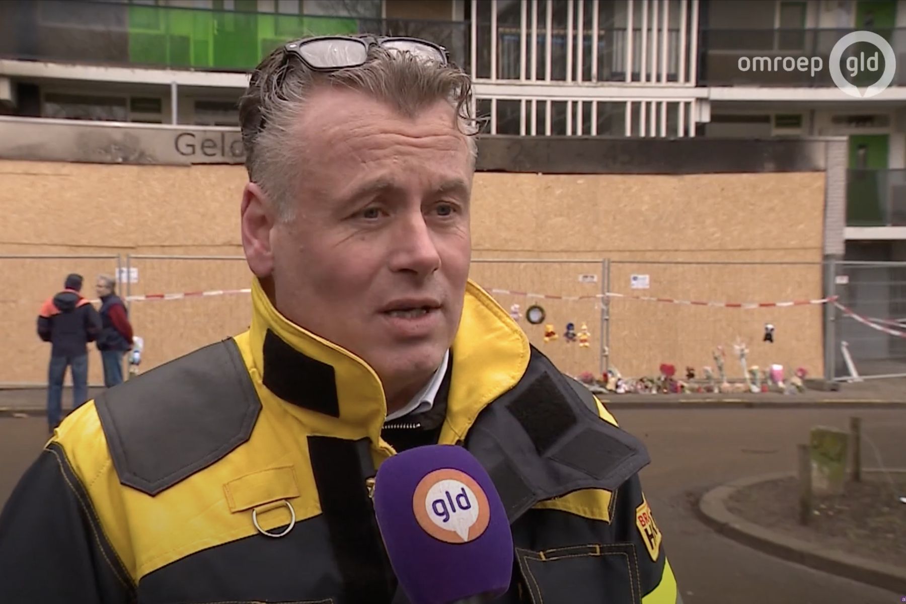 Brandwacht Huren bij flatbrand in Arnhem